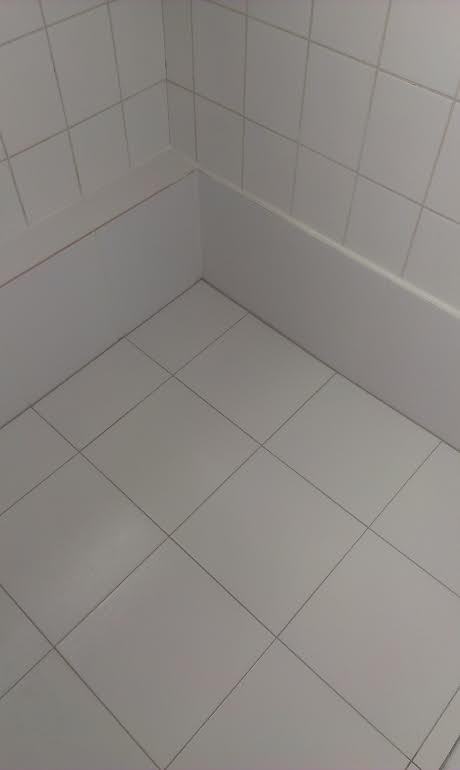 oprava sprchy - izolácia+ dlažba 2015